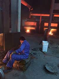  a labour Working In Gold Factory